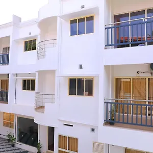 Hisham Residency Hotel Kochi